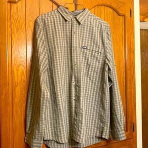 The North Face men’s M hiking shirt
